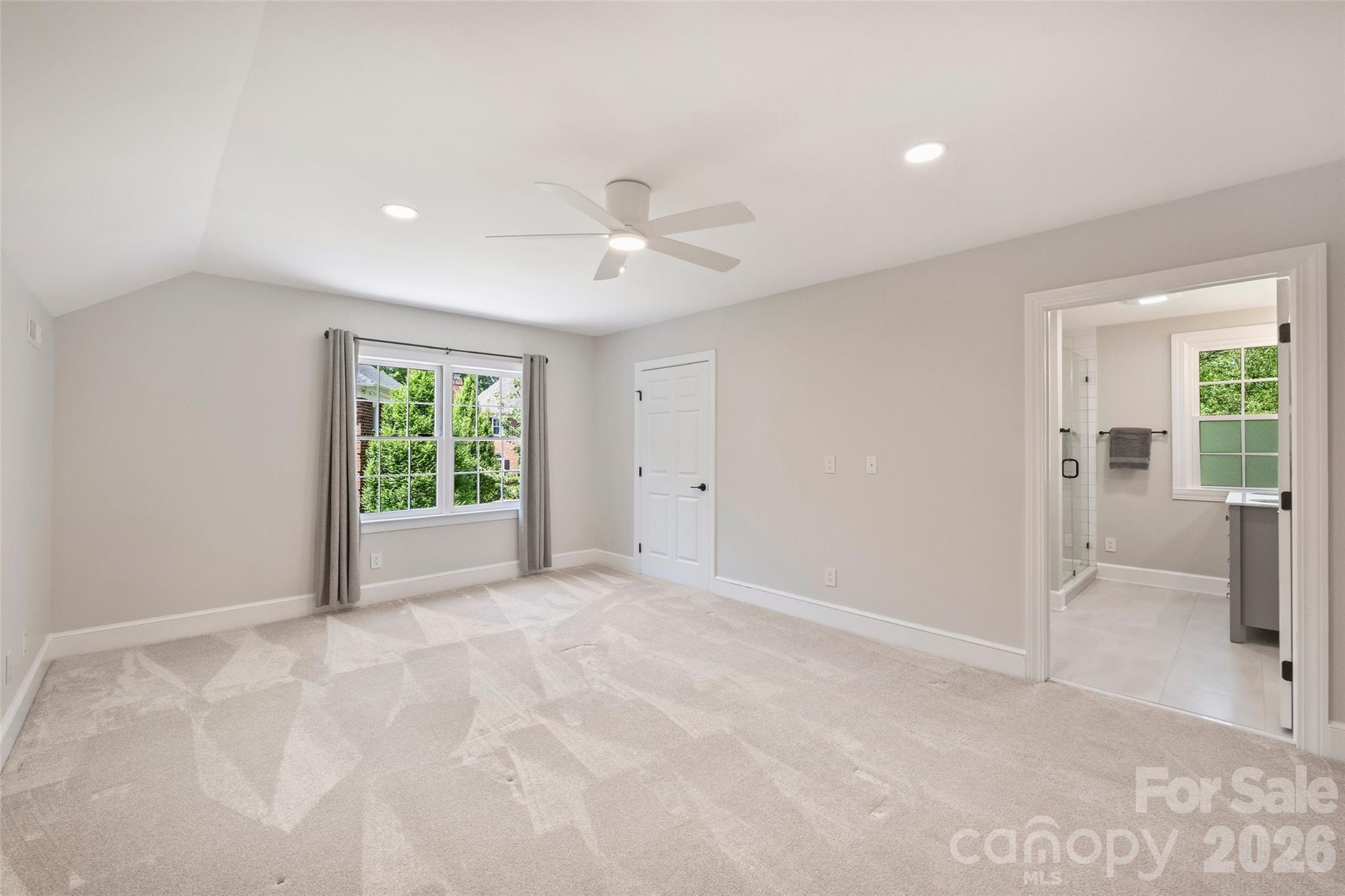 6504 Hunter Pine Lane Charlotte NC 28270