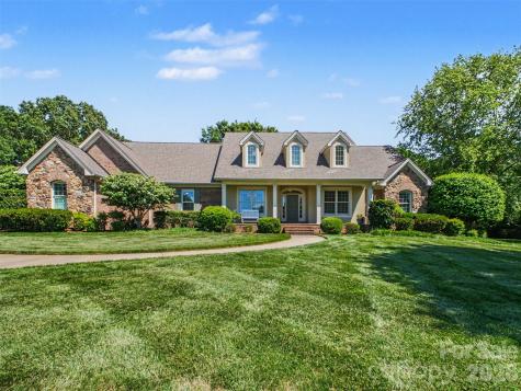 1422 Stone Gate Drive Shelby NC 28150