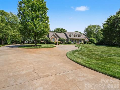 1422 Stone Gate Drive Shelby NC 28150
