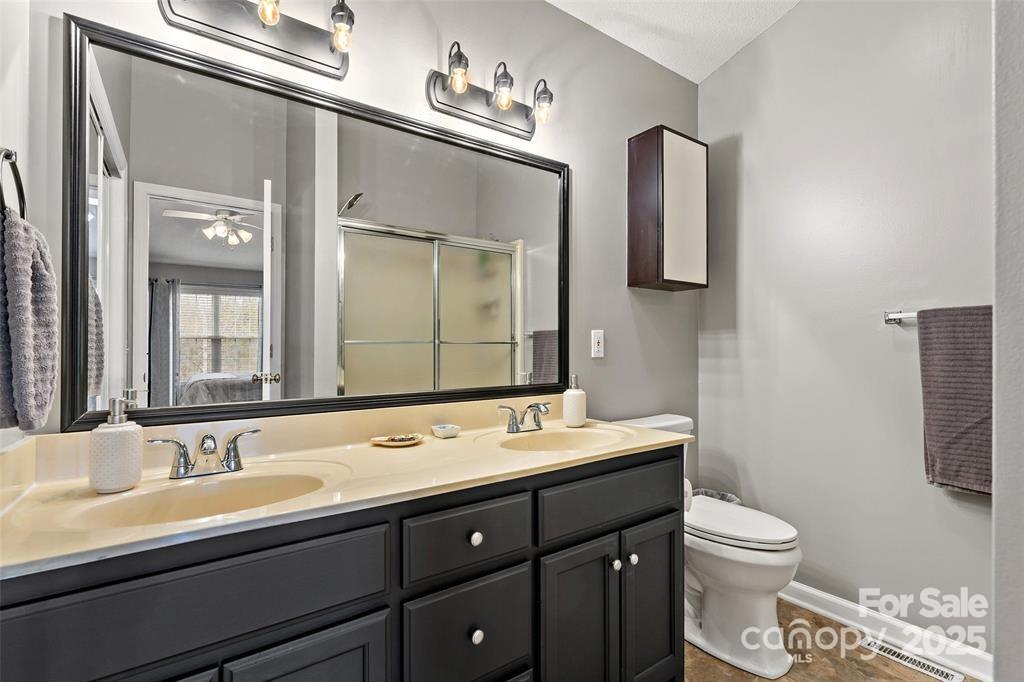 2691 Laurel Pointe Drive Morganton NC 28761