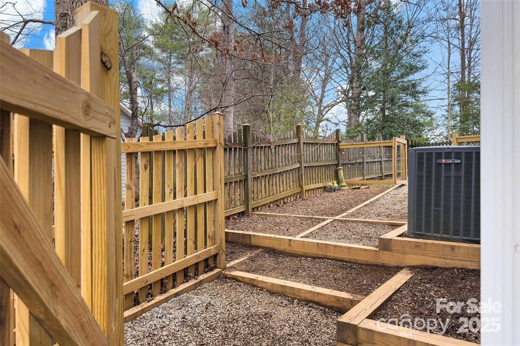 2691 Laurel Pointe Drive Morganton NC 28761