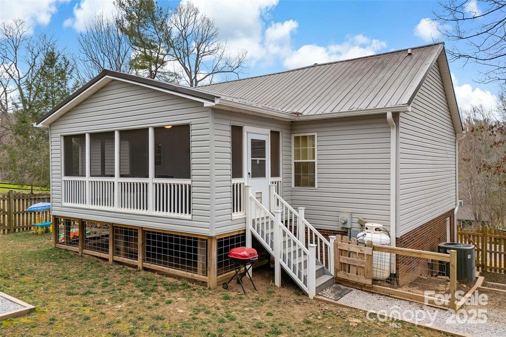 2691 Laurel Pointe Drive Morganton NC 28761