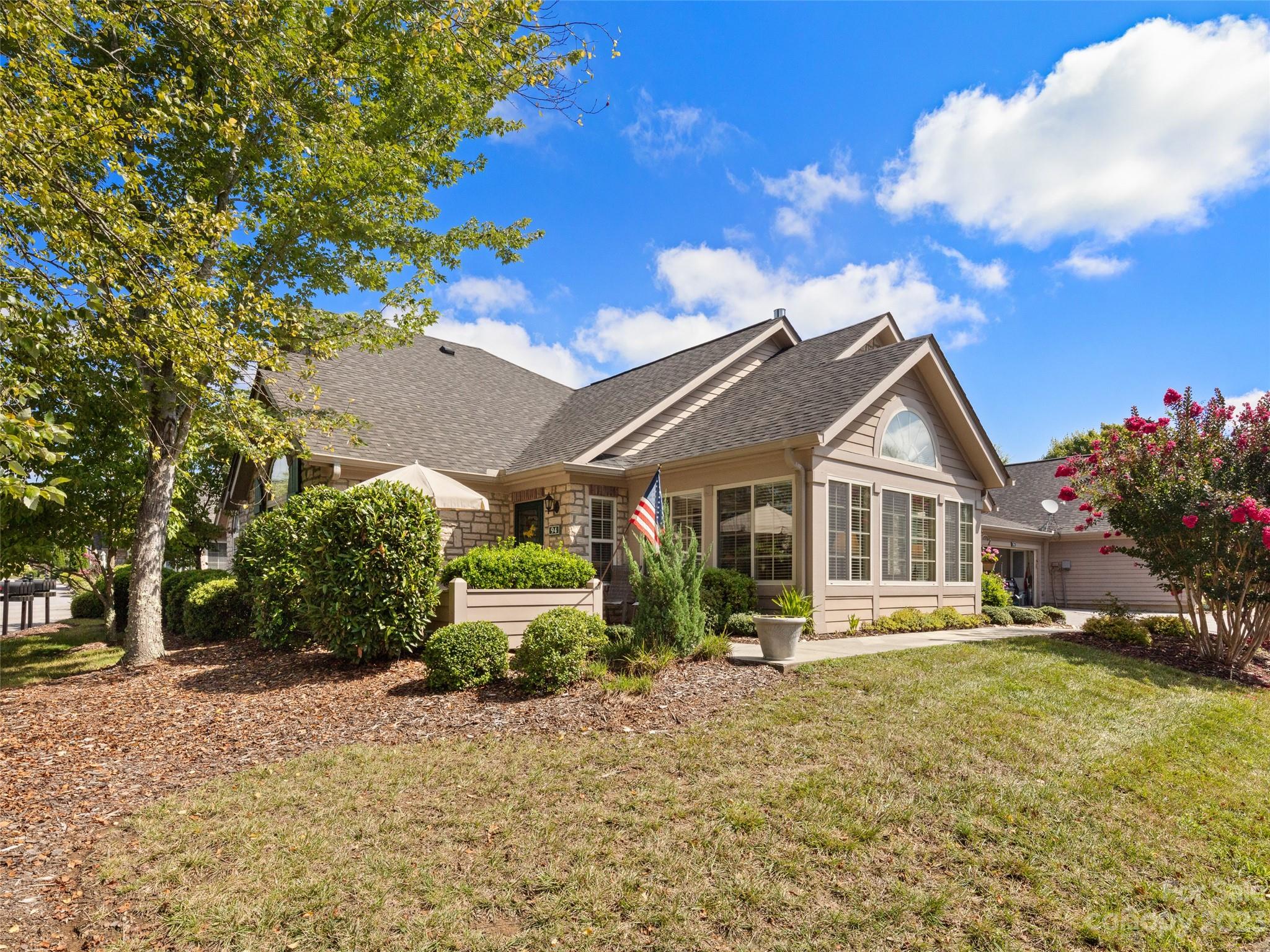 94 Mountain Meadow Circle Weaverville NC 28787