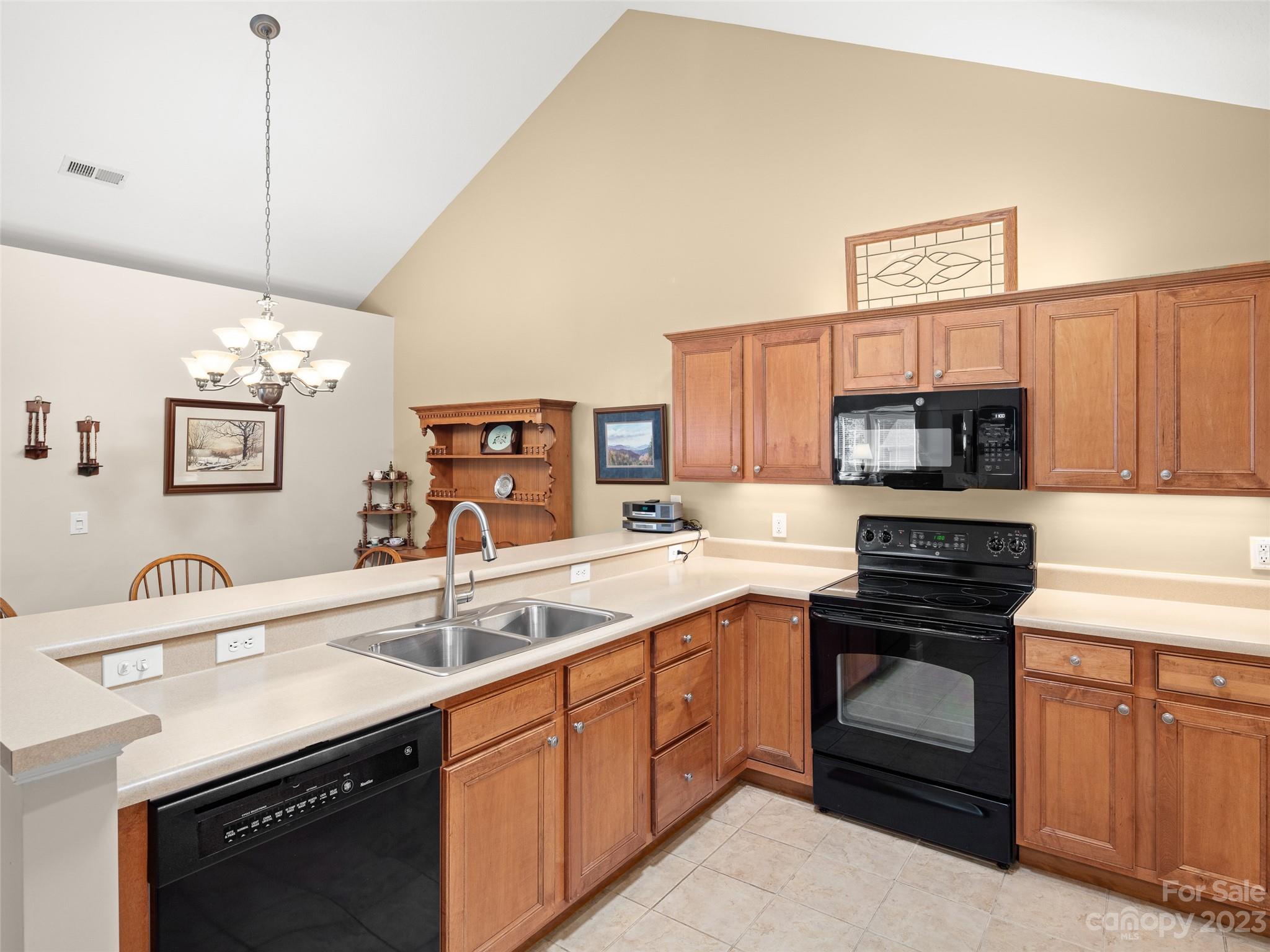 94 Mountain Meadow Circle Weaverville NC 28787