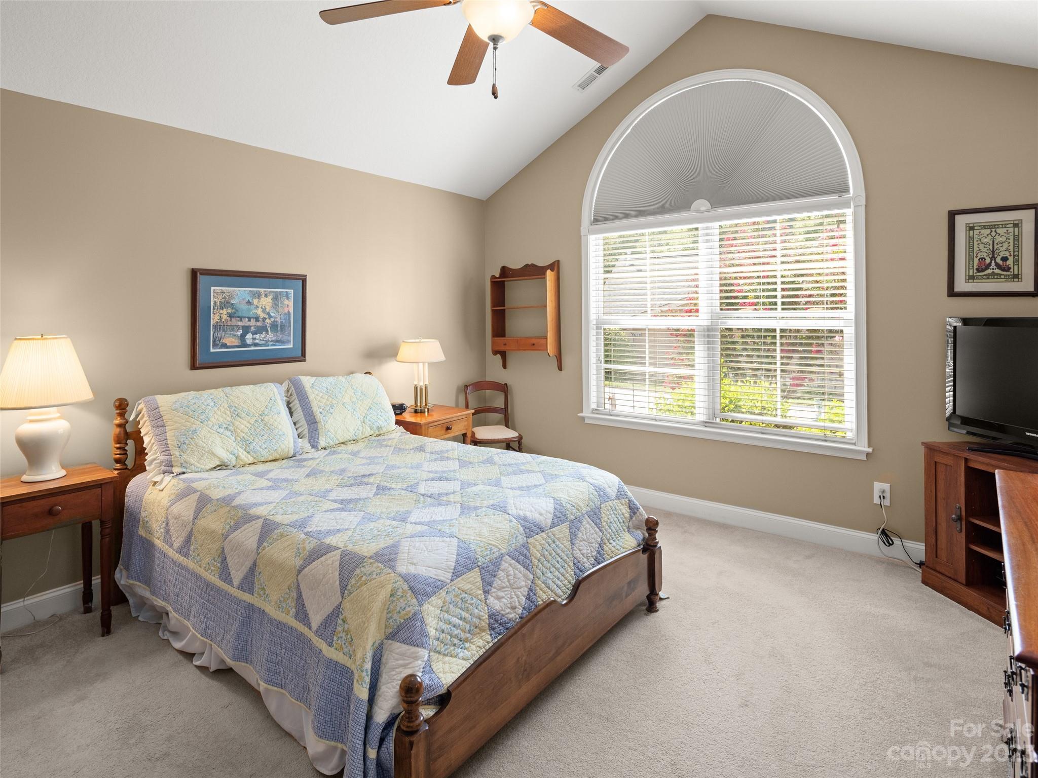 94 Mountain Meadow Circle Weaverville NC 28787