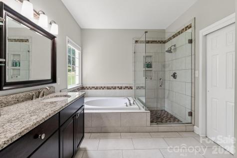 2707 Cotton Planter Lane Charlotte NC 28270