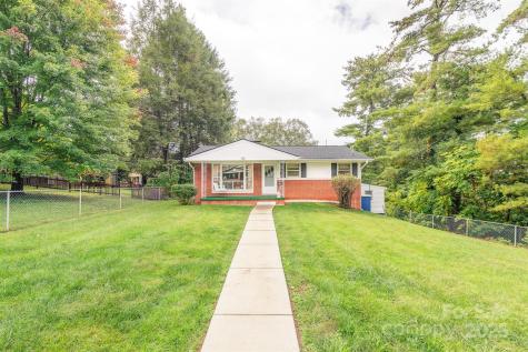 65 Garden Circle Asheville NC 28806