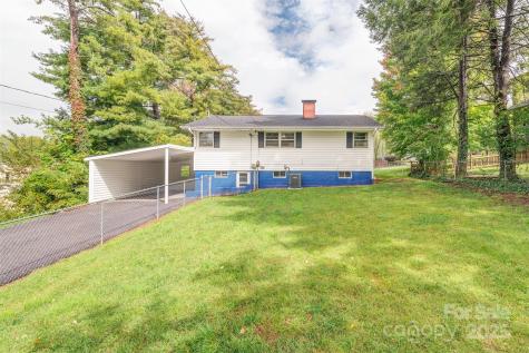 65 Garden Circle Asheville NC 28806