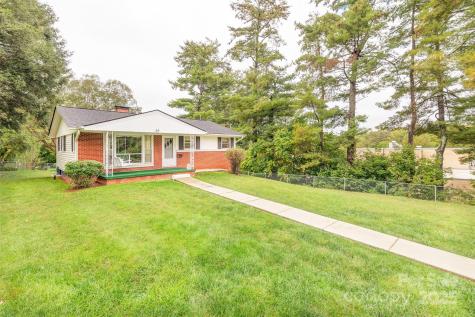 65 Garden Circle Asheville NC 28806