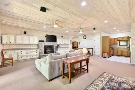 592 Susanna Cove Road Mars Hill NC 28754