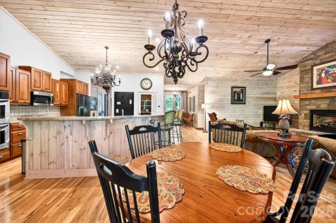 592 Susanna Cove Road Mars Hill NC 28754