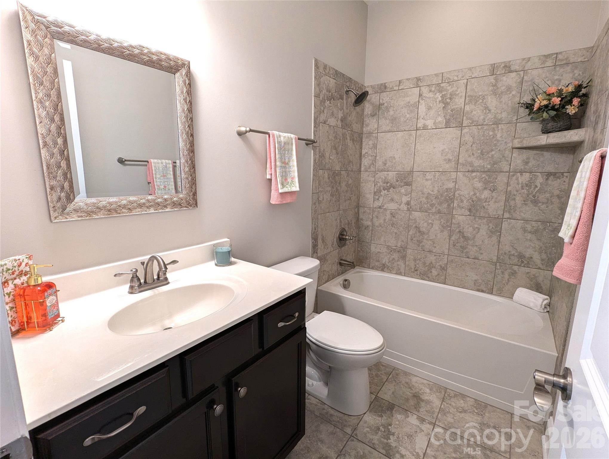 1151 Avalon Place Matthews NC 28104