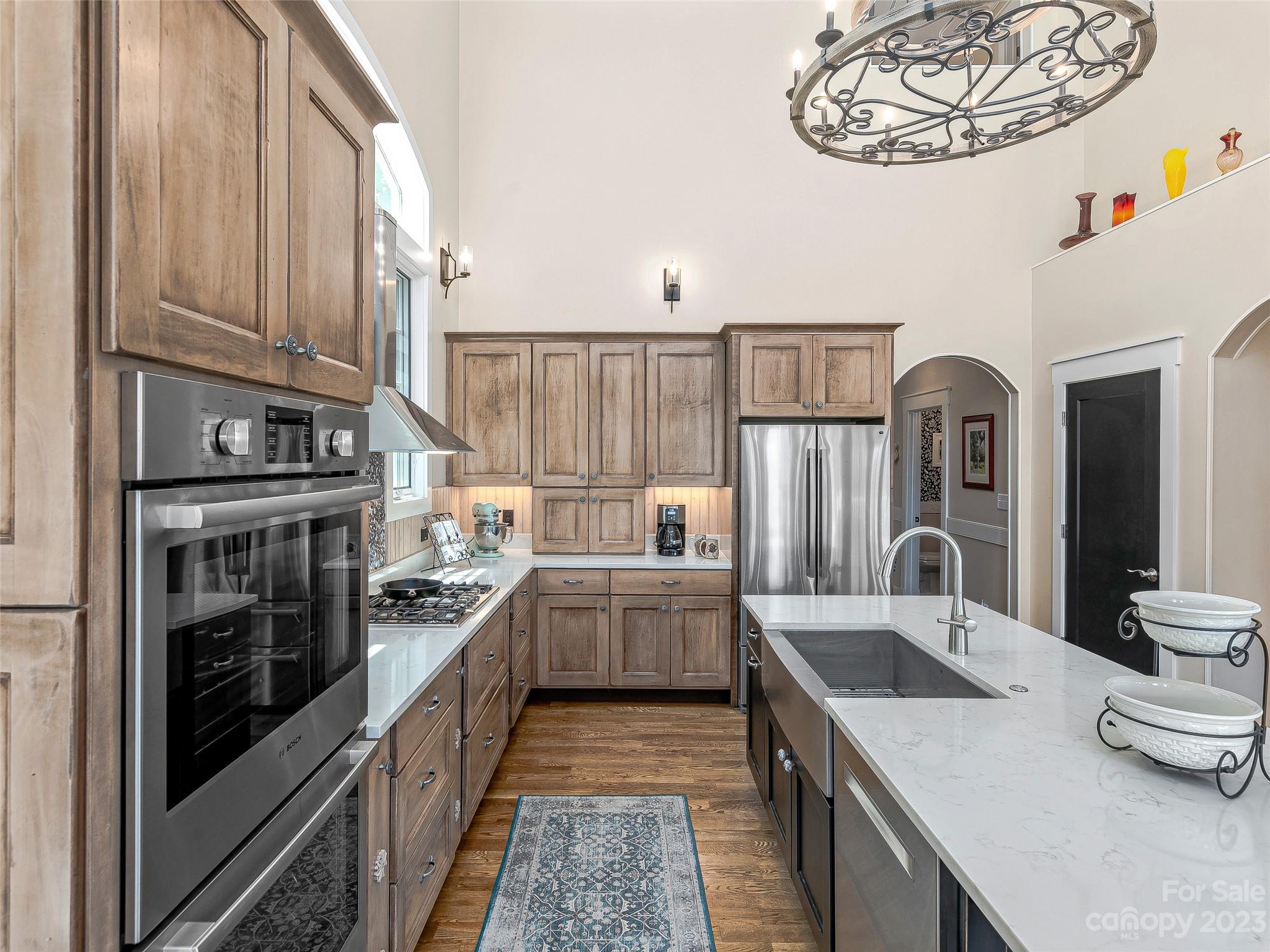 27 Acadia Drive Asheville NC 28806