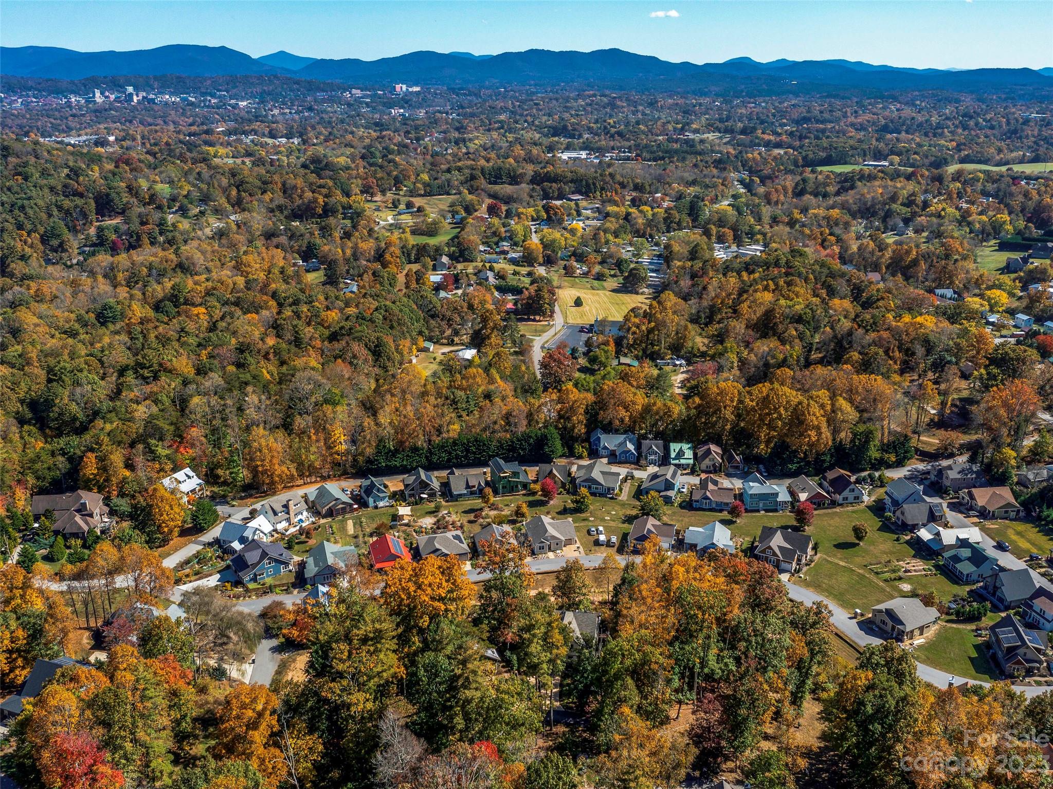 27 Acadia Drive Asheville NC 28806