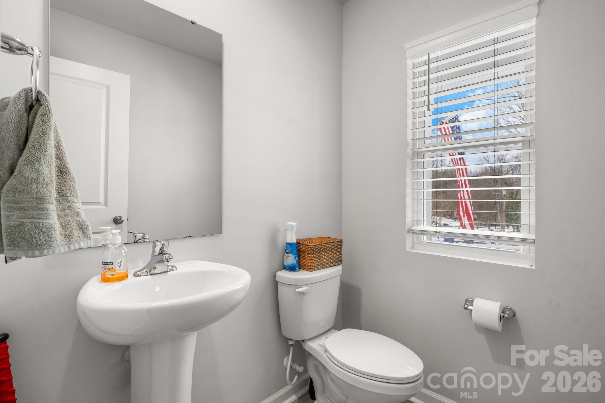 1379 Melviney Street Statesville NC 28677