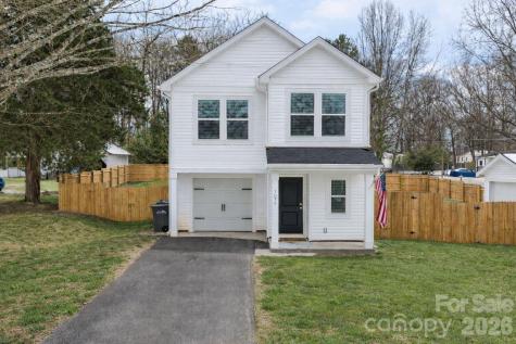 1379 Melviney Street Statesville NC 28677