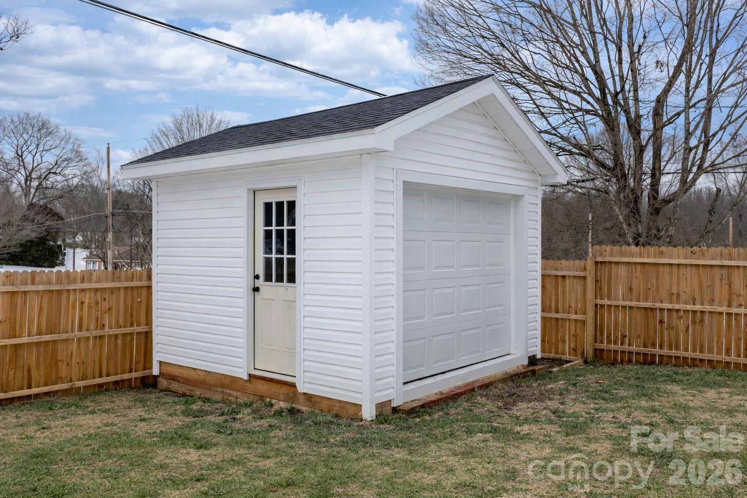1379 Melviney Street Statesville NC 28677