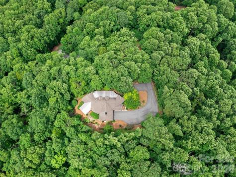 71 Chestnut Hill Road Spruce Pine NC 28777