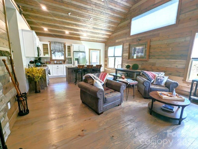 10 Rio Bravo Drive Sylva NC 28779