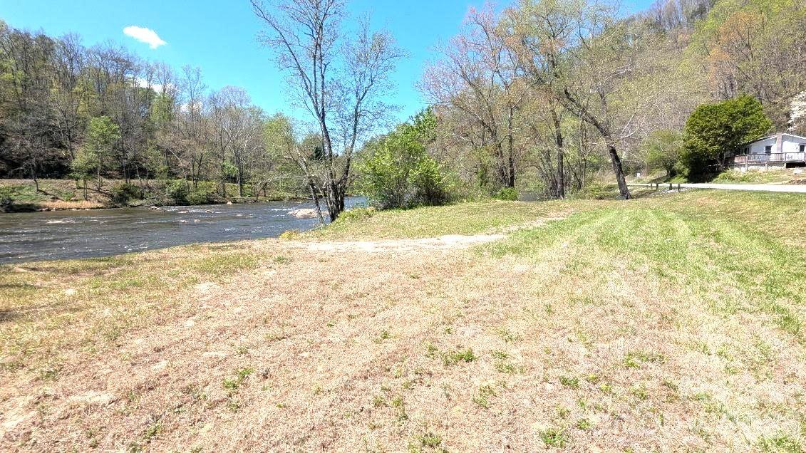 10 Rio Bravo Drive Sylva NC 28779