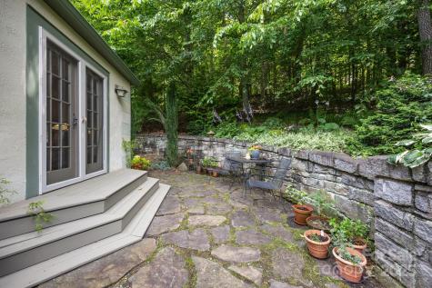 12 Rice Branch Road Asheville NC 28804