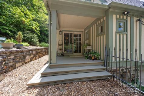 12 Rice Branch Road Asheville NC 28804