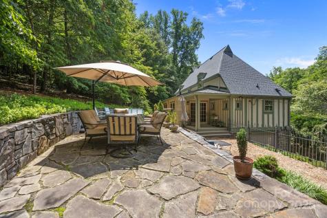 12 Rice Branch Road Asheville NC 28804