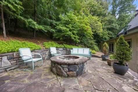 12 Rice Branch Road Asheville NC 28804