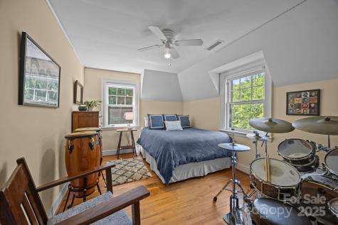 12 Rice Branch Road Asheville NC 28804