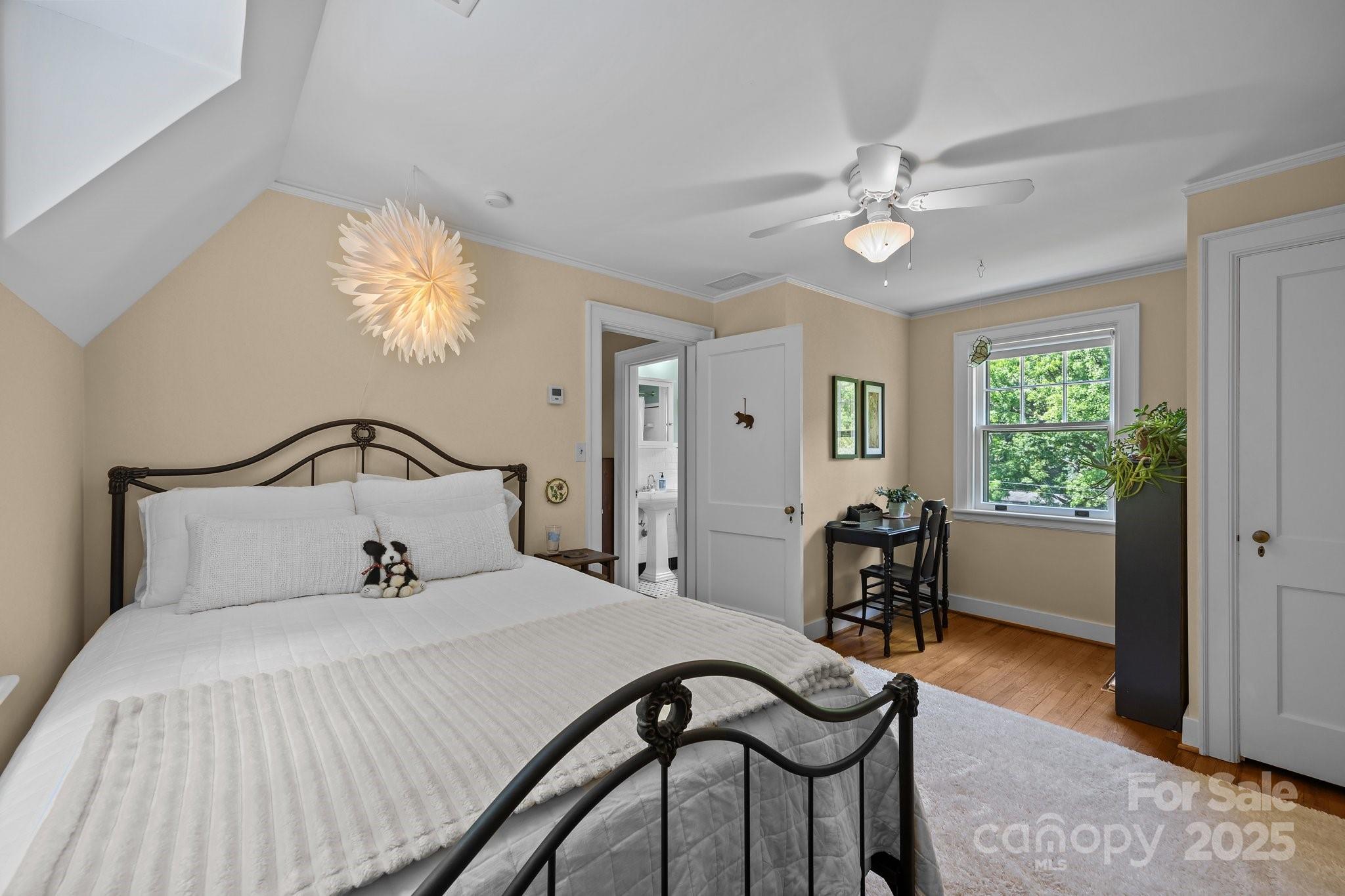 12 Rice Branch Road Asheville NC 28804
