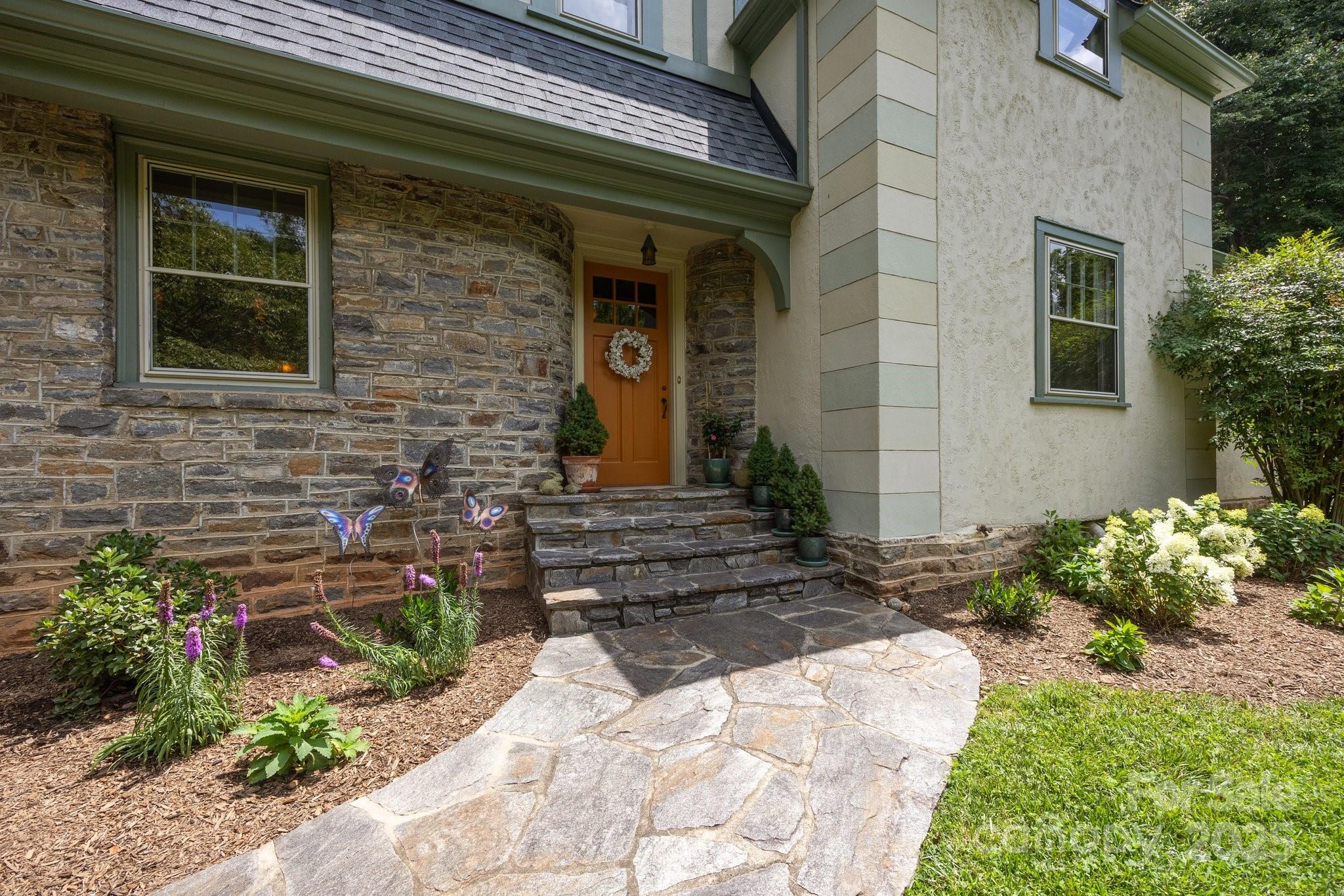 12 Rice Branch Road Asheville NC 28804