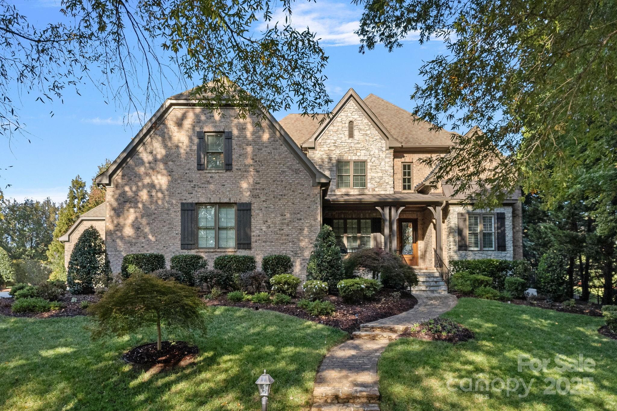 8724 Highgrove Street Charlotte NC 28277