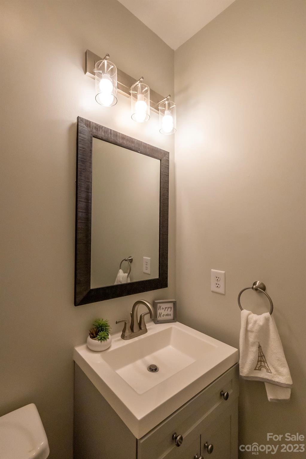 10631 Hellebore Road Charlotte NC 28213