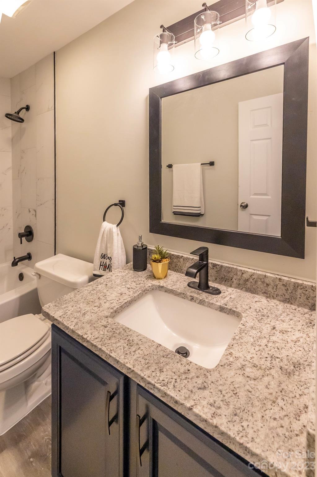 10631 Hellebore Road Charlotte NC 28213