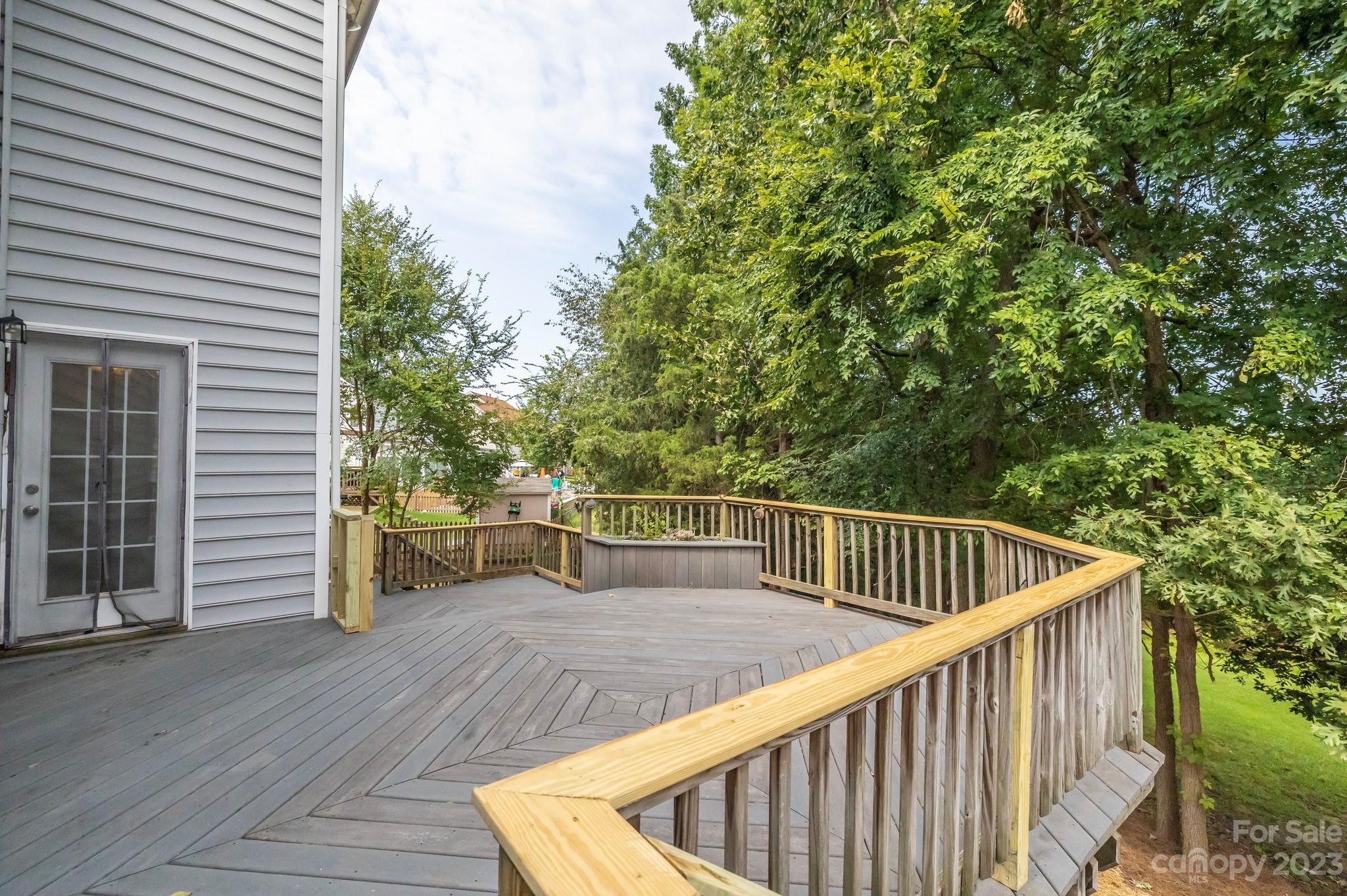 10631 Hellebore Road Charlotte NC 28213
