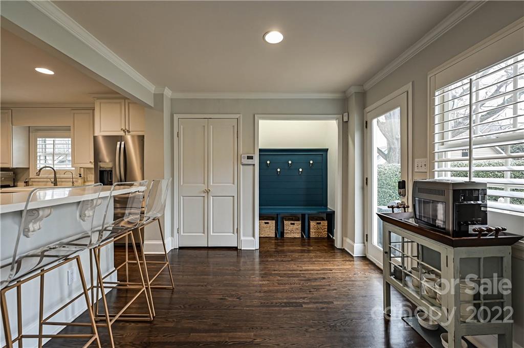 1653 Sterling Road Charlotte NC 28209