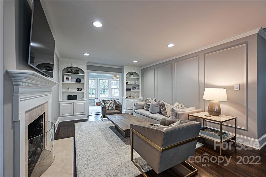 1653 Sterling Road Charlotte NC 28209