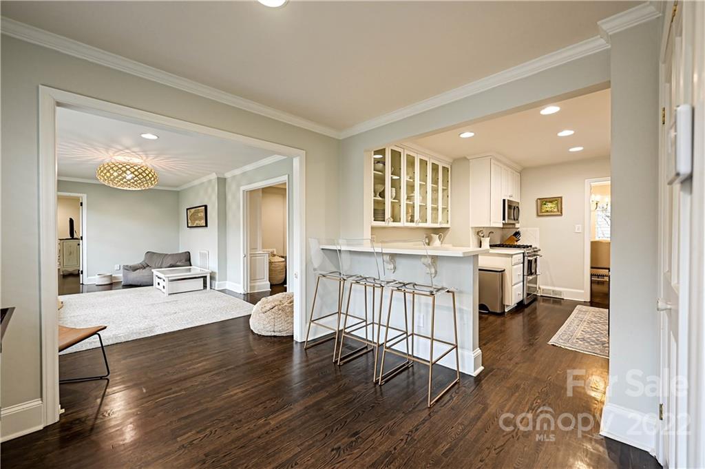 1653 Sterling Road Charlotte NC 28209