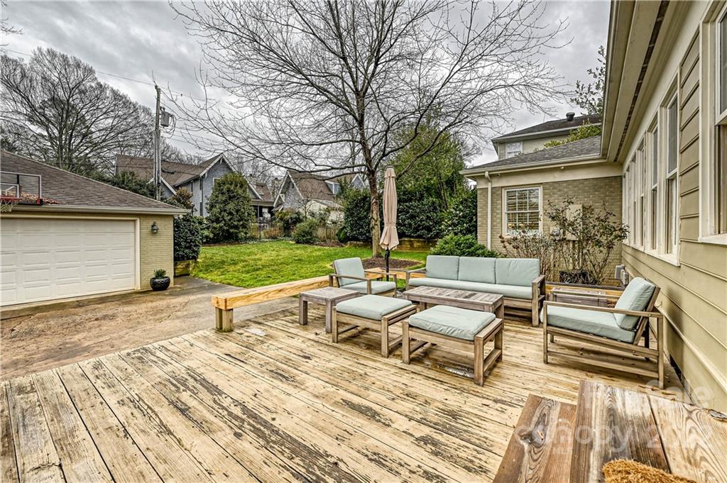 1653 Sterling Road Charlotte NC 28209