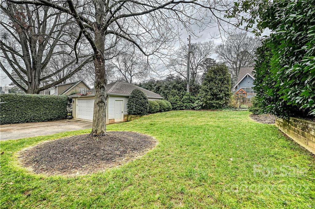 1653 Sterling Road Charlotte NC 28209