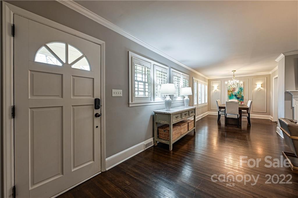 1653 Sterling Road Charlotte NC 28209