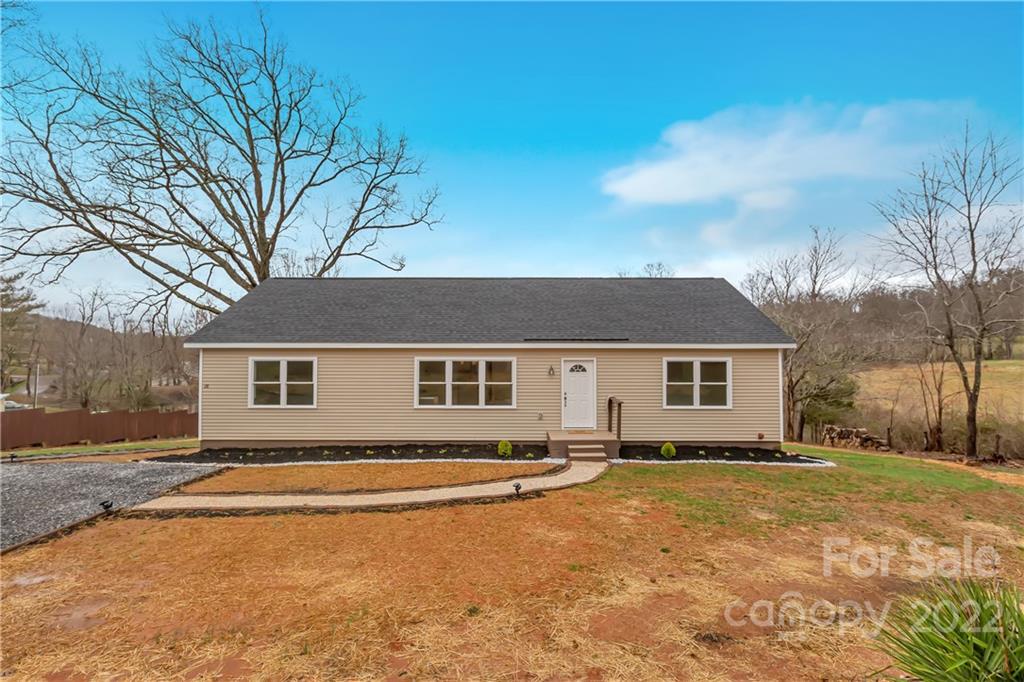 28 Price Road Asheville NC 28805