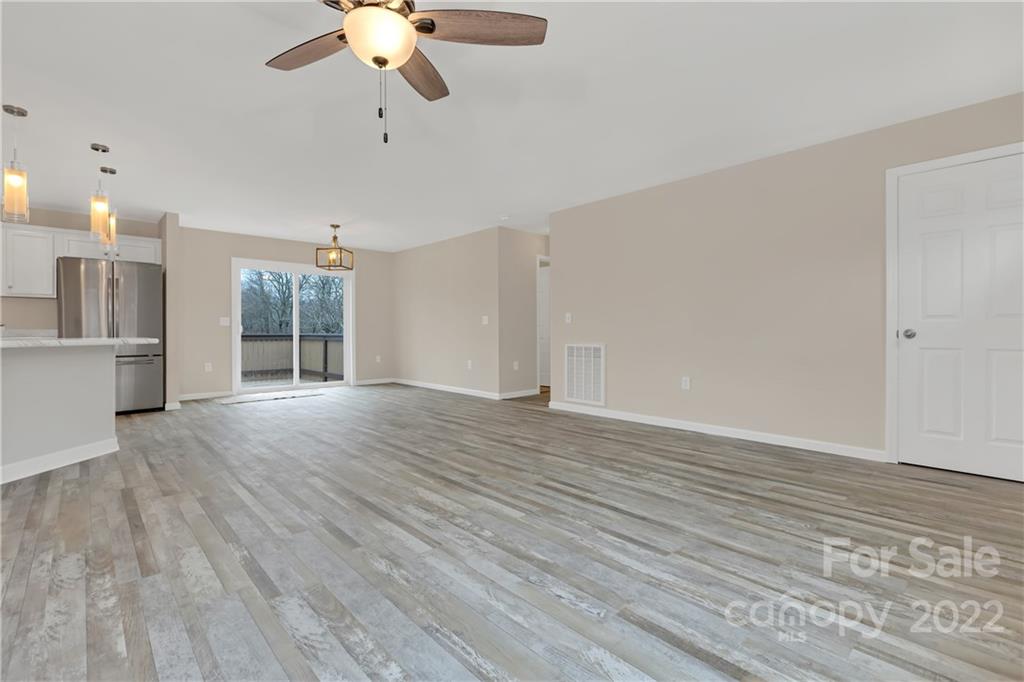 28 Price Road Asheville NC 28805