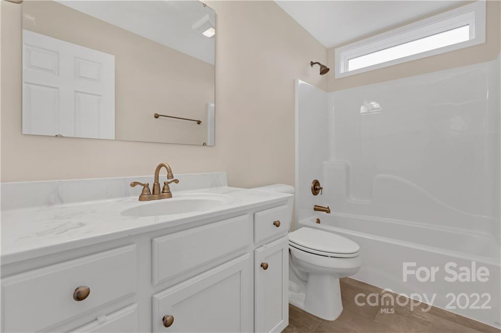 28 Price Road Asheville NC 28805