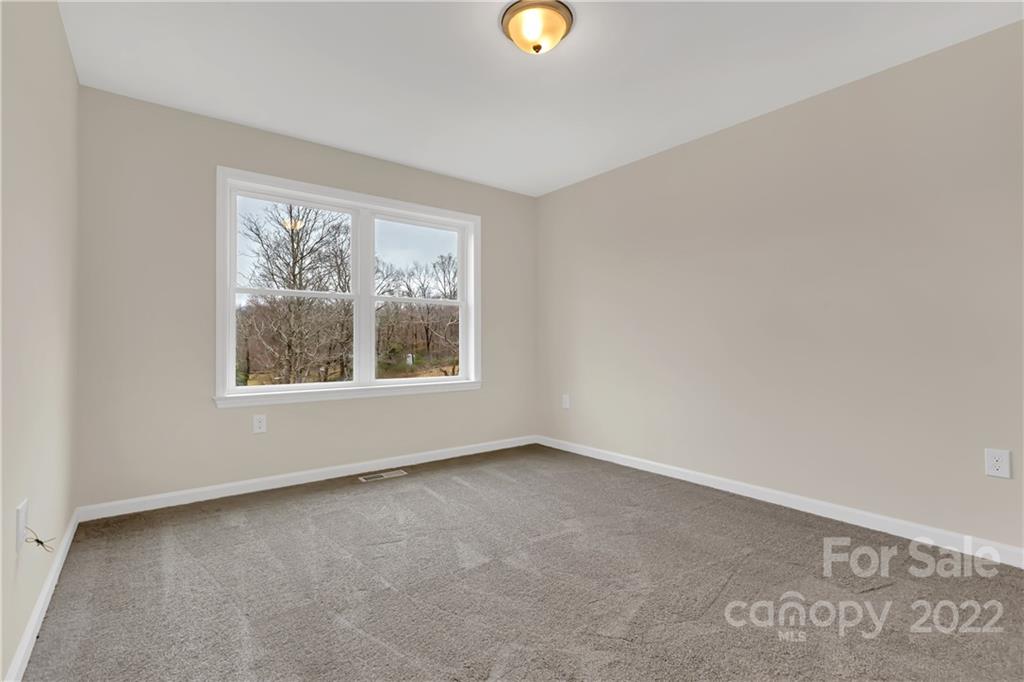28 Price Road Asheville NC 28805