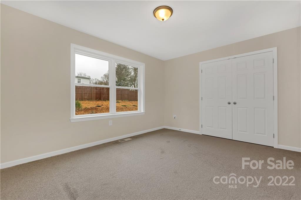 28 Price Road Asheville NC 28805