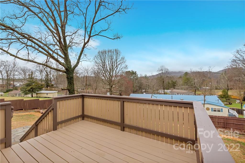 28 Price Road Asheville NC 28805