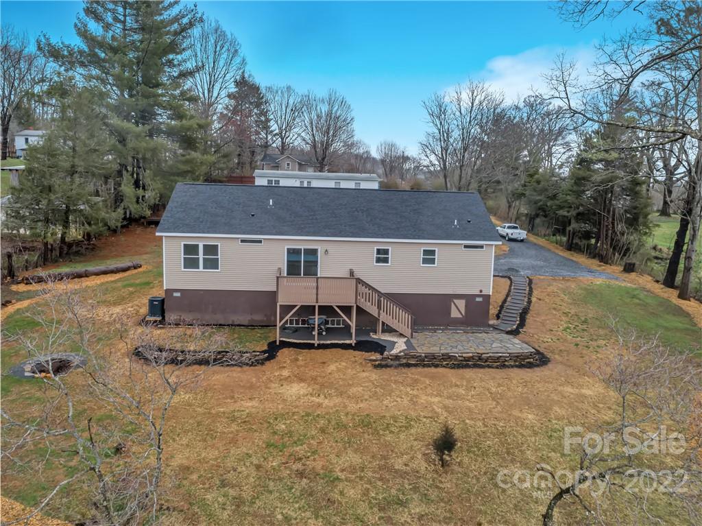 28 Price Road Asheville NC 28805