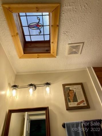 77 Bear Track Lane Saluda NC 28773