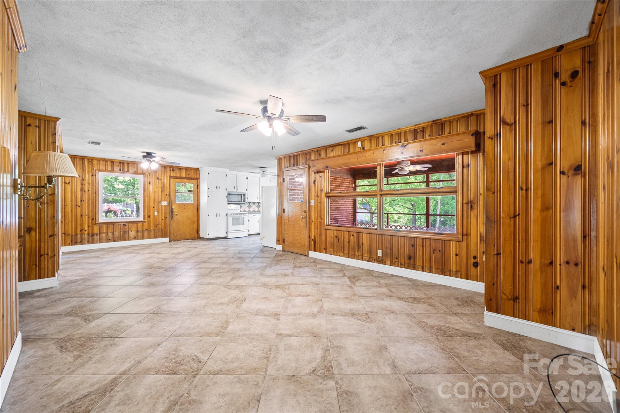 7233 Tuckaseegee Road Charlotte NC 28214